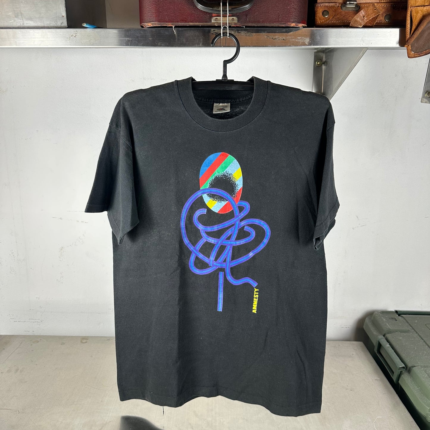 Vintage 90s Amnesty International Tanaka Ikko Artwork Single Stitch T-Shirt