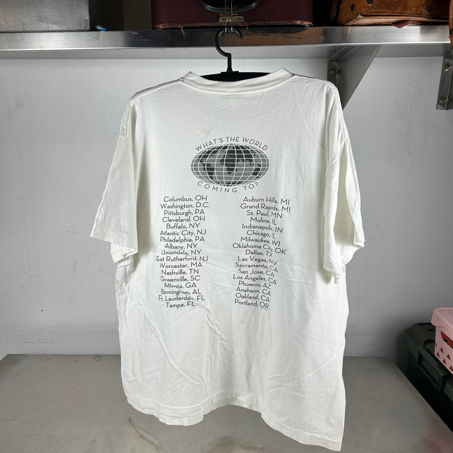 Vintage 2003 Fleetwood Mac What's The World Coming To? Band Tour T-shirt