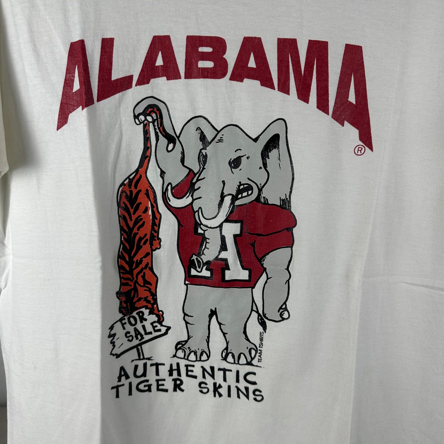 Vintage 80s 90s Alabama Crimson Tide NCAA Authentic Tiger Skins Graphic T-Shirt
