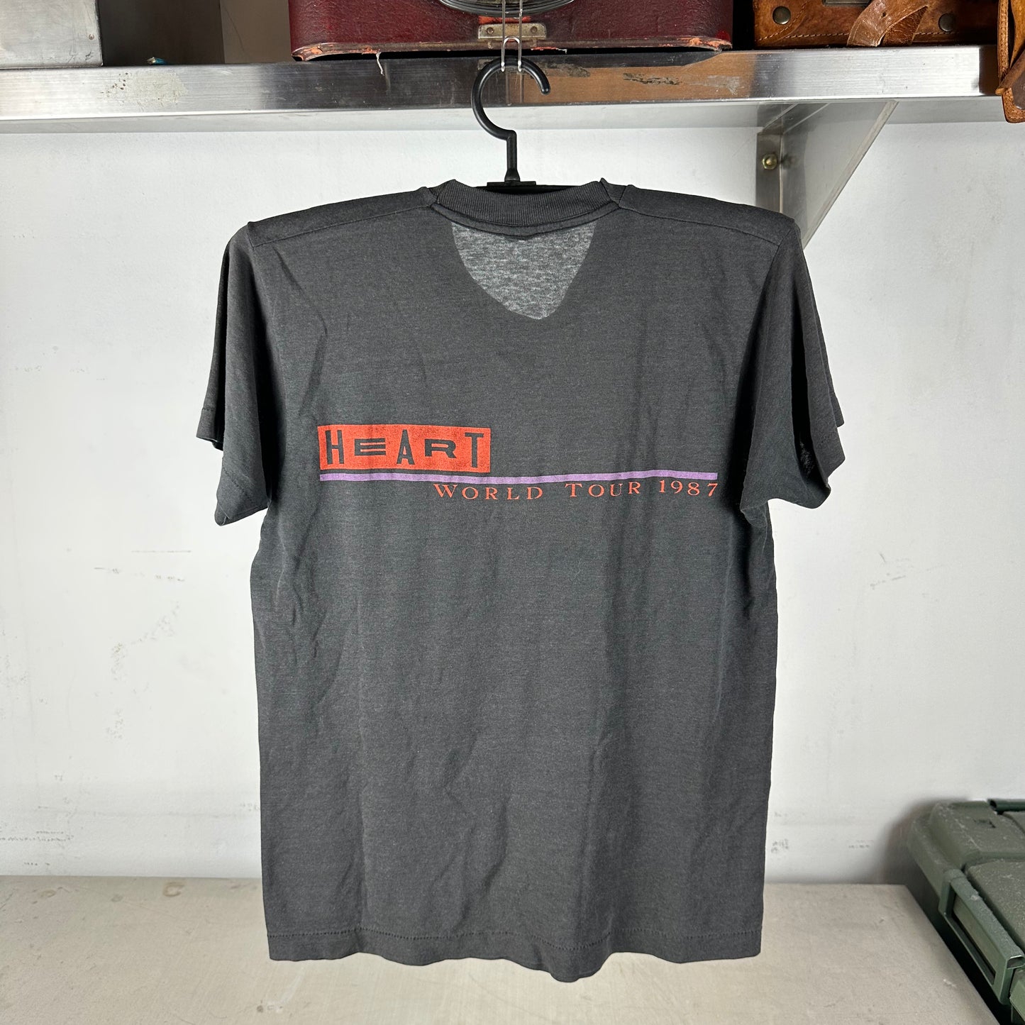 Vintage 1987 Heart Bad Animals Rock Band Tour Concert Single Stitch T-Shirt