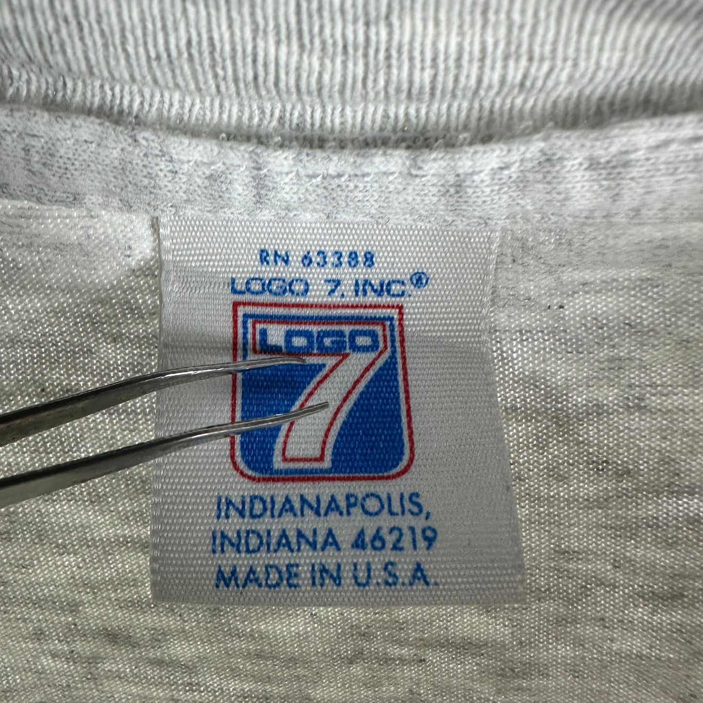 Vintage 1996 Kentucky Wildcats Basketball NCAA National Champions Single Stitch T-Shirt