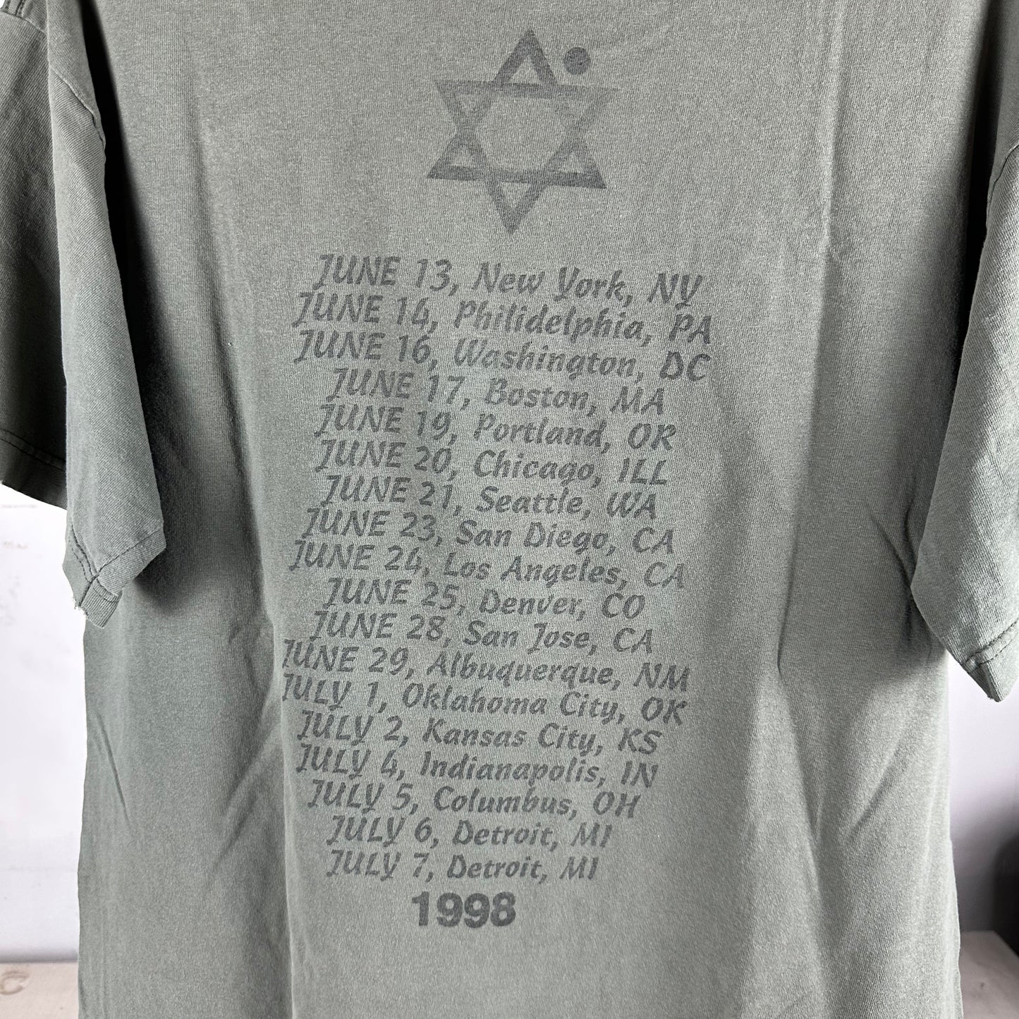 Vintage 1998 Sinead O'Connor Irish Singer T-shirt