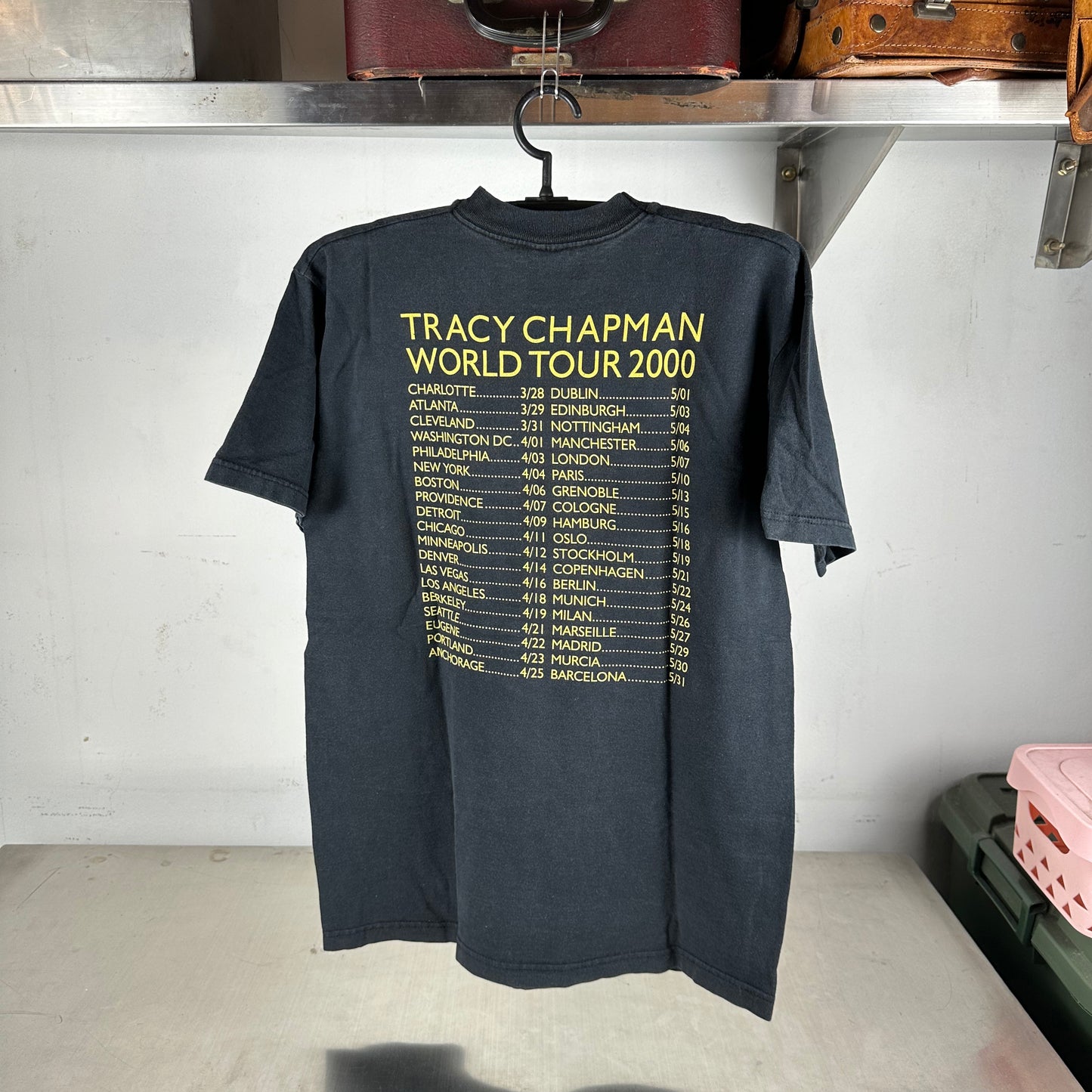 Vintage 2000 Tracy Chapman Telling Stories World Tour T-shirt