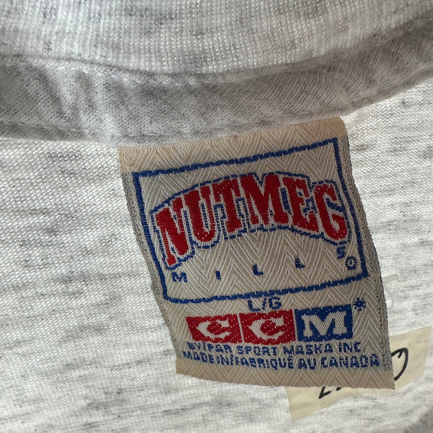 Vintage 90s Georgetown Hoyas NCAA Nutmeg Mascot Breakthrough Single Stitch T-shirt