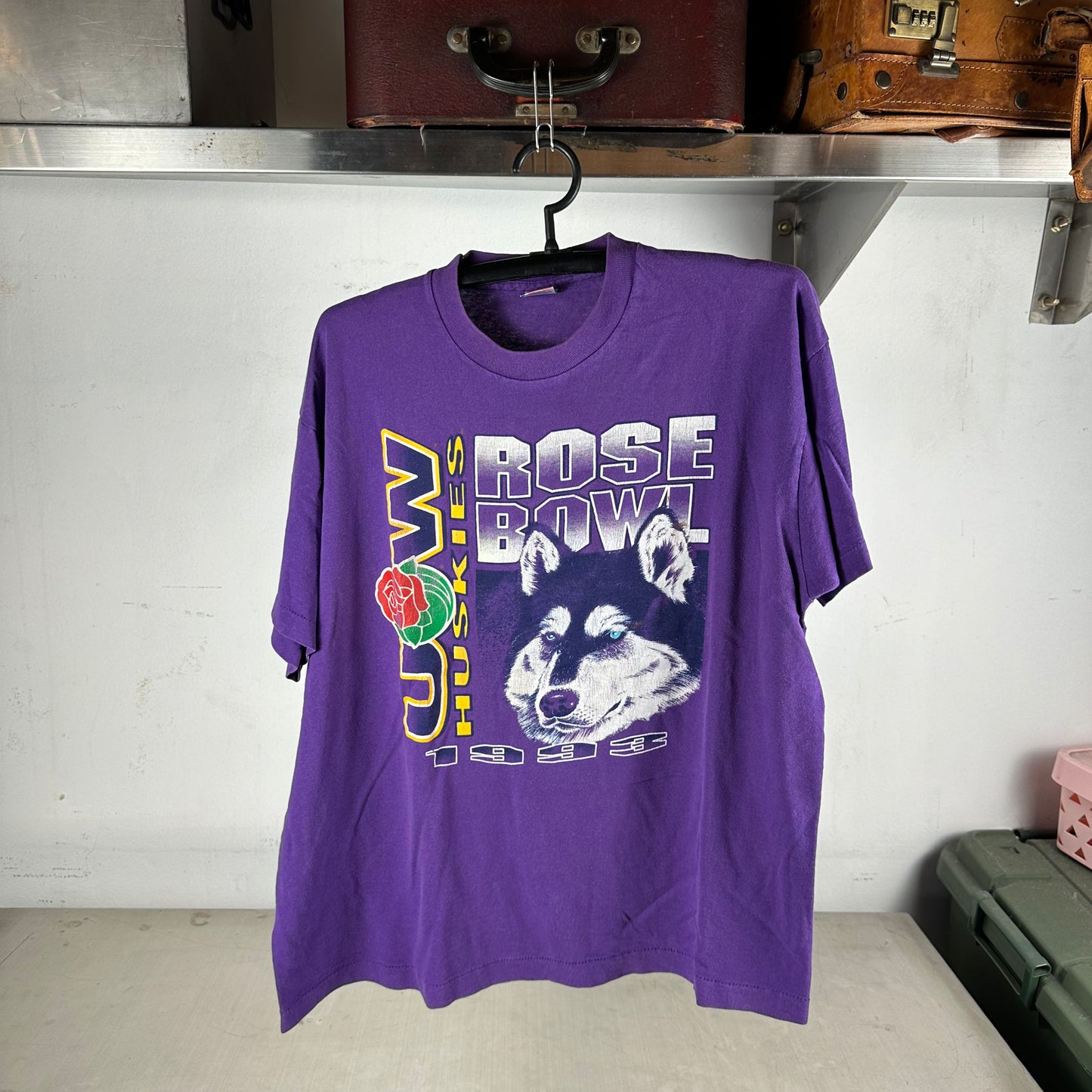 Vintage 1993 Washington Huskies Football NCAA Rose Bowl Single Stitch T-shirt