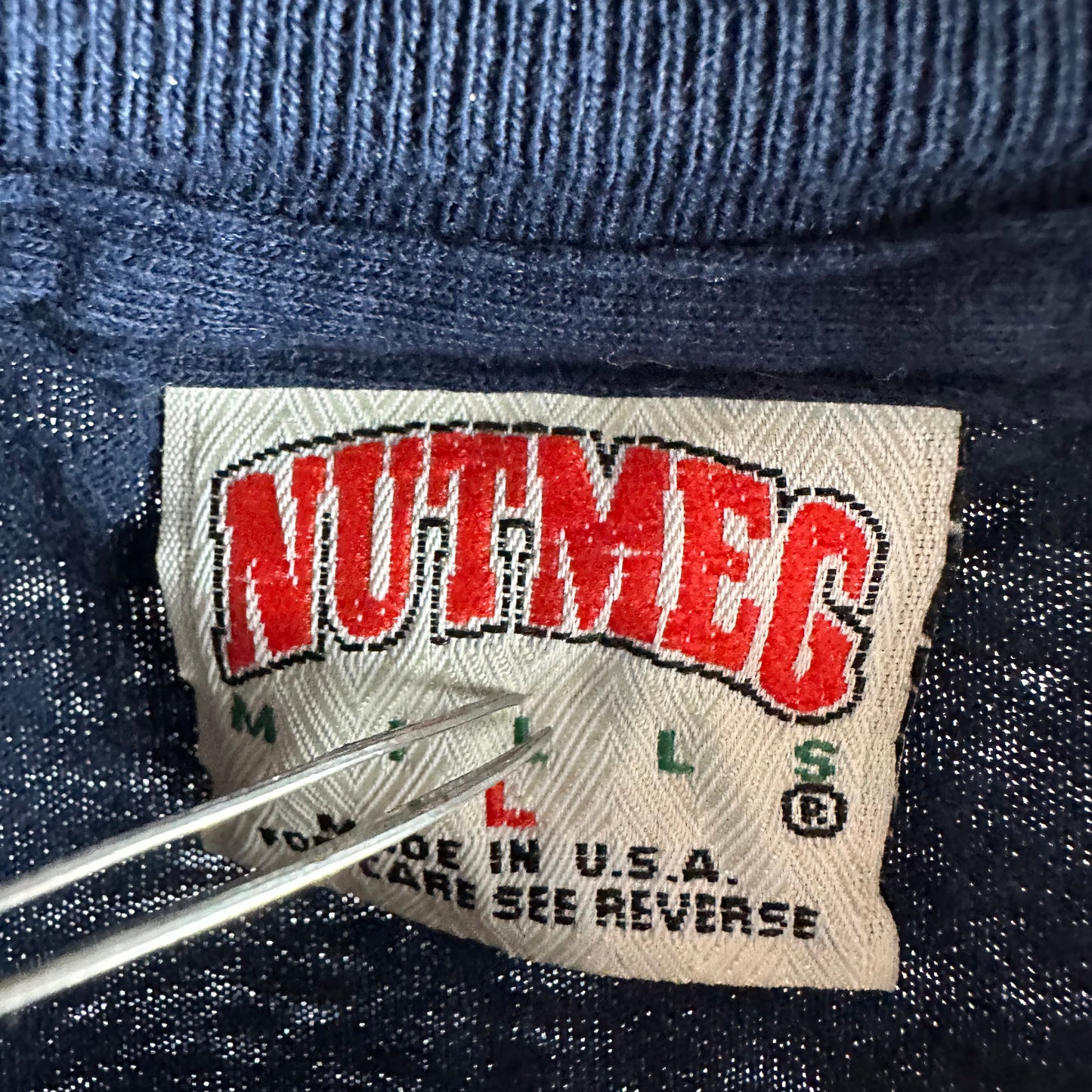 Vintage 1995 New York Yankees Baseball MLB Nutmeg Graphic T-shirt