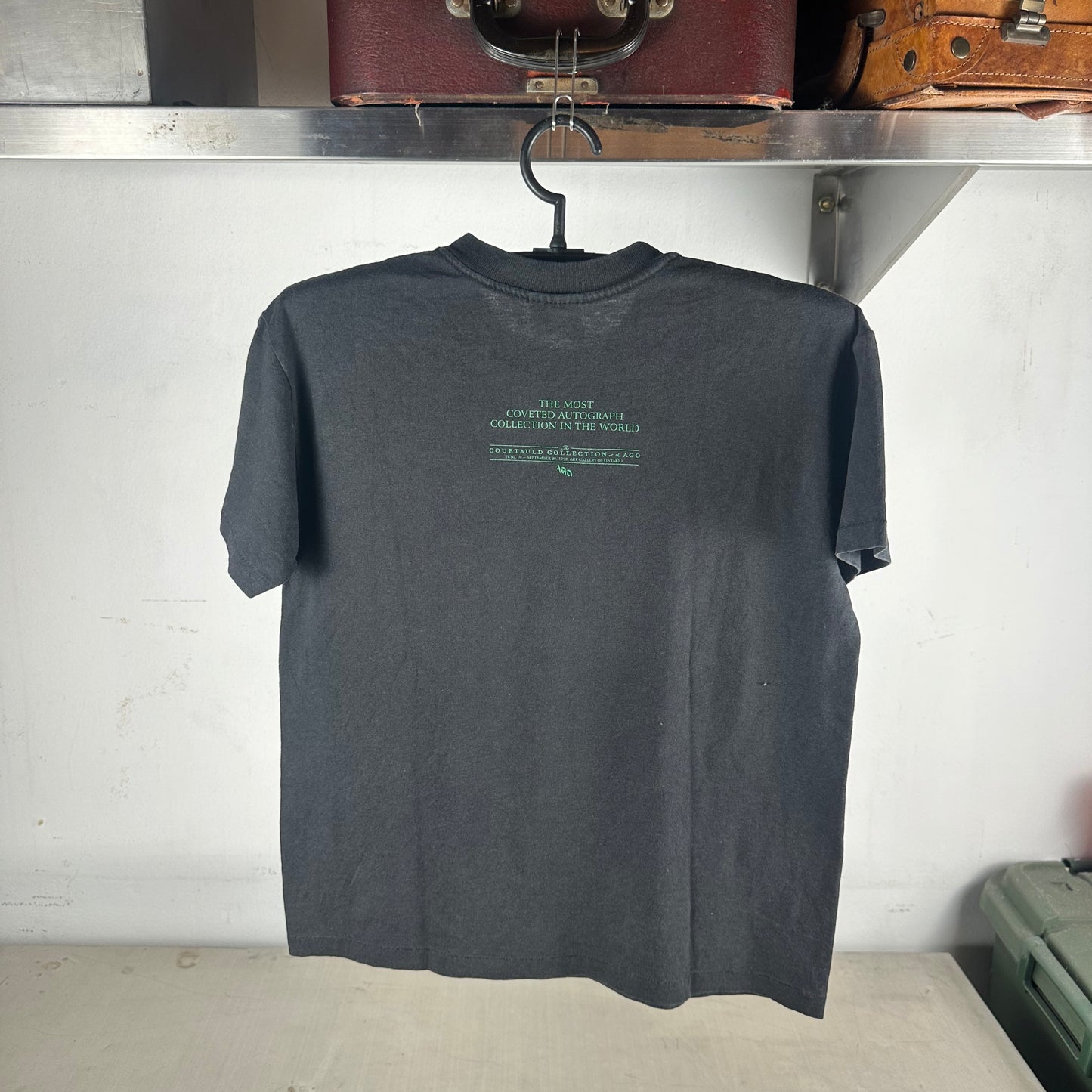 Vintage 1998 The Most Coveted Autograph Collection in the World Famous Artists T-shirt
