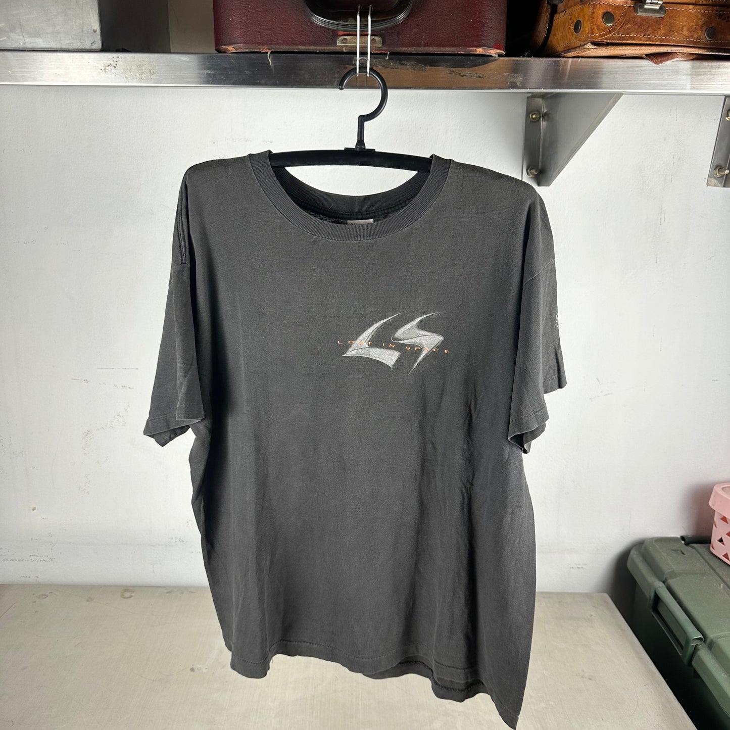 Vintage 1998 Lost In Space Danger Will Robinson Single Stitch T-shirt