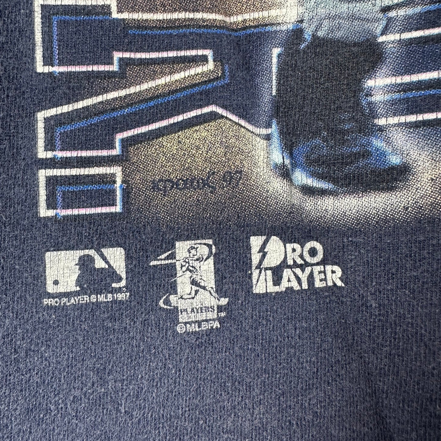 Vintage 1997 Ken Griffey Jr Seattle Mariners MLB Graphic Single Stitch T-shirt