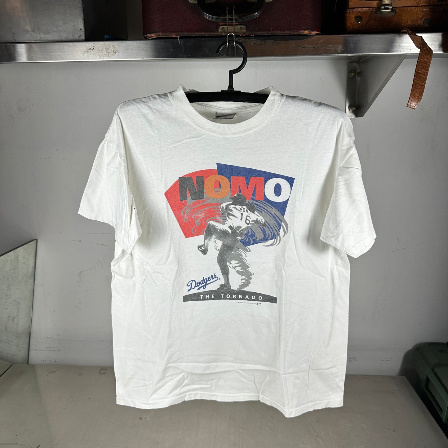 Vintage 1995 Hideo Nomo Los Angeles Dodgers MLB The Tornado T-Shirt