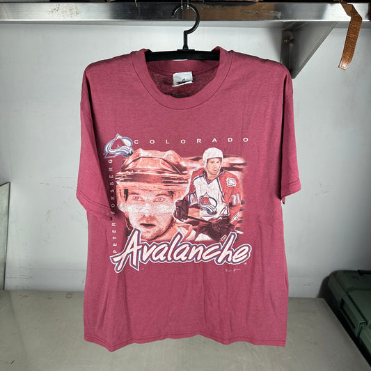 Vintage 90s Peter Forsberg Colorado Avalanche NHL Graphic T-Shirt