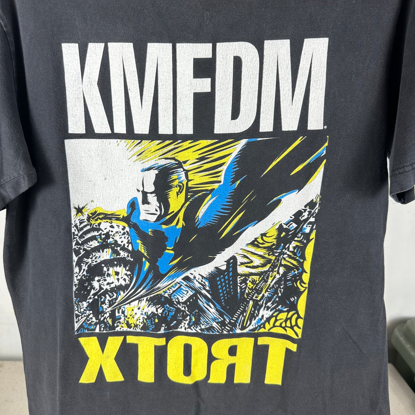 Vintage 1996 KMFDM Xtort Son of a Gun! Industrial Rock Band T-Shirt