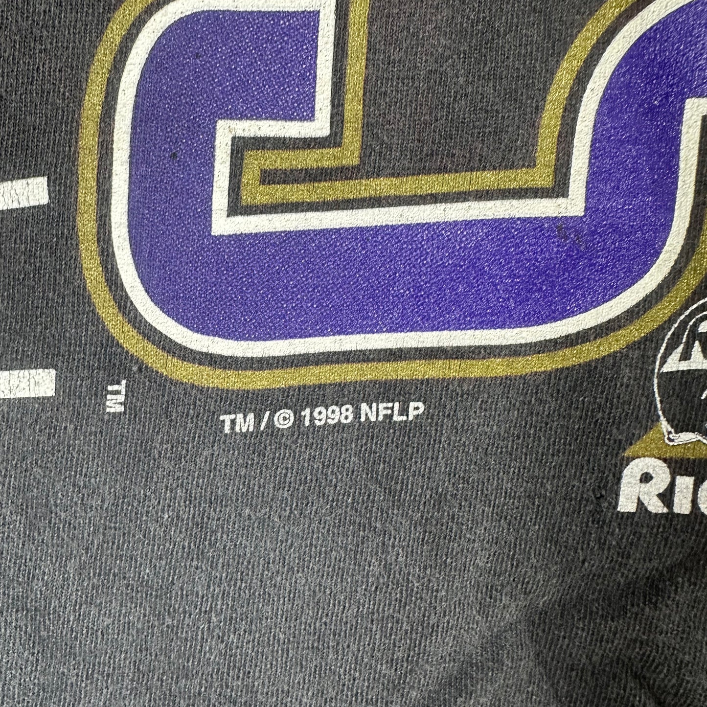 Vintage 1998 Baltimore Ravens Football NFL Graphic Single Stitch T-shirt