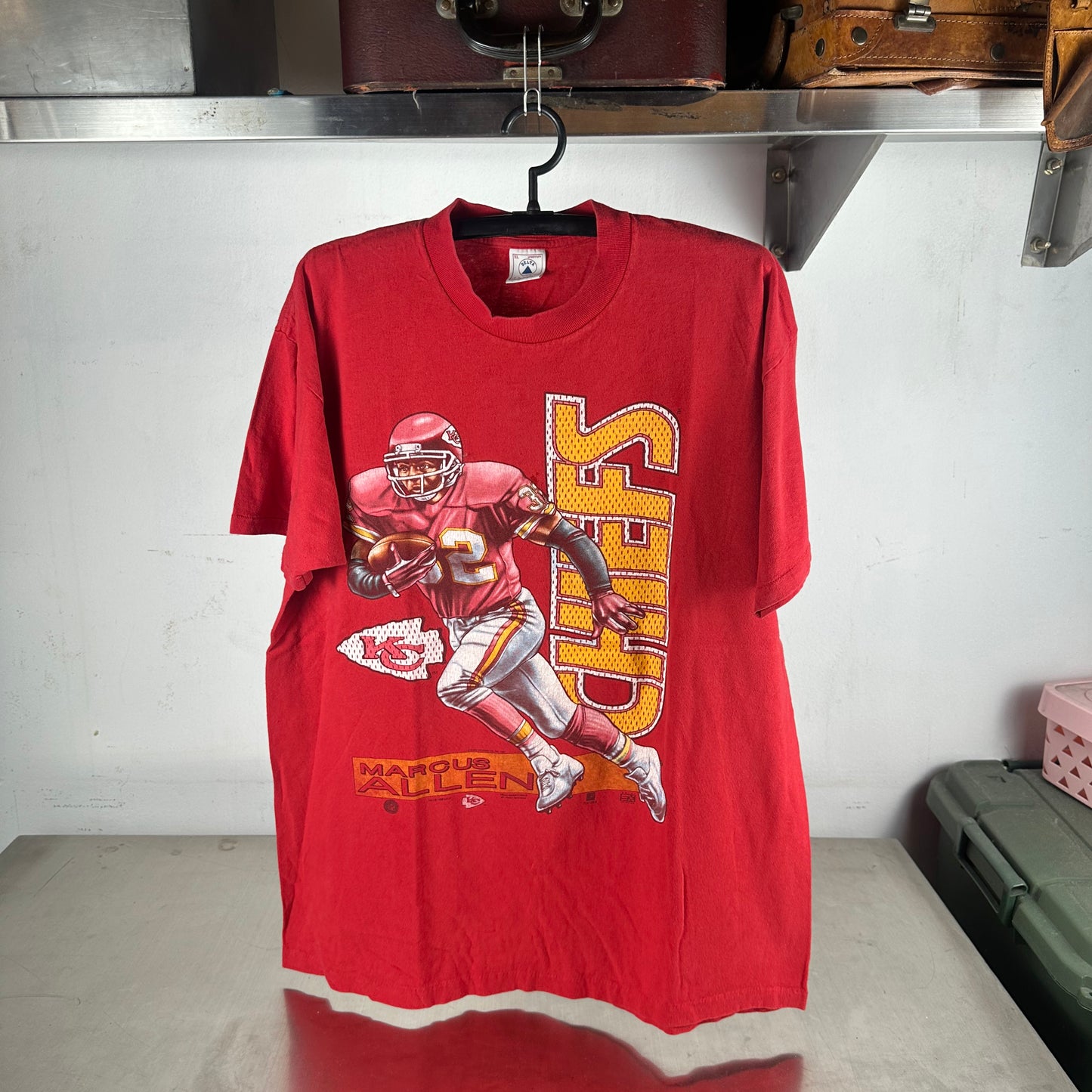 Vintage 1996 Marcus Allen Kansas City Chiefs NFL Graphic Single Stitch T-shirt