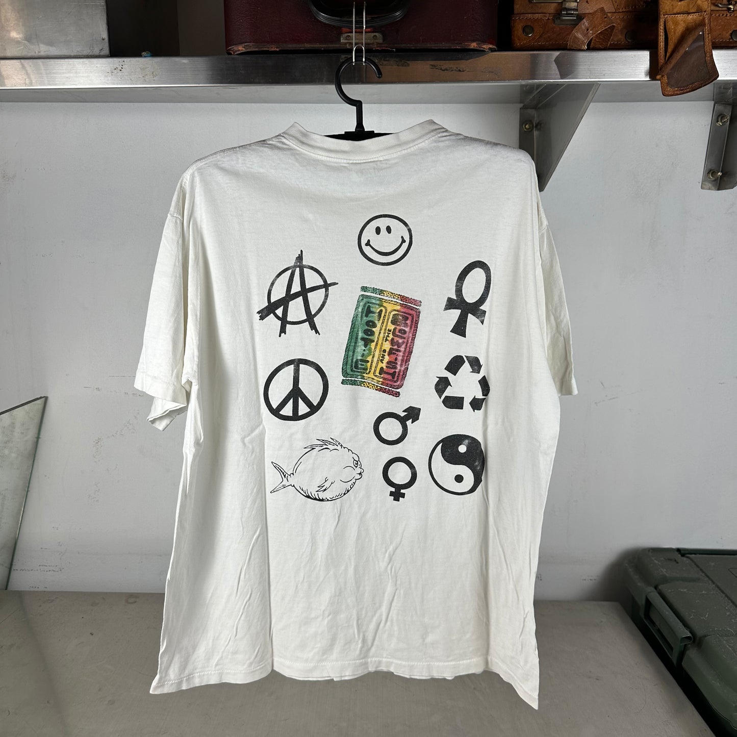 Vintage 90's Hootie and the Blowfish What's Your Sign Single Stitch T-Shirt