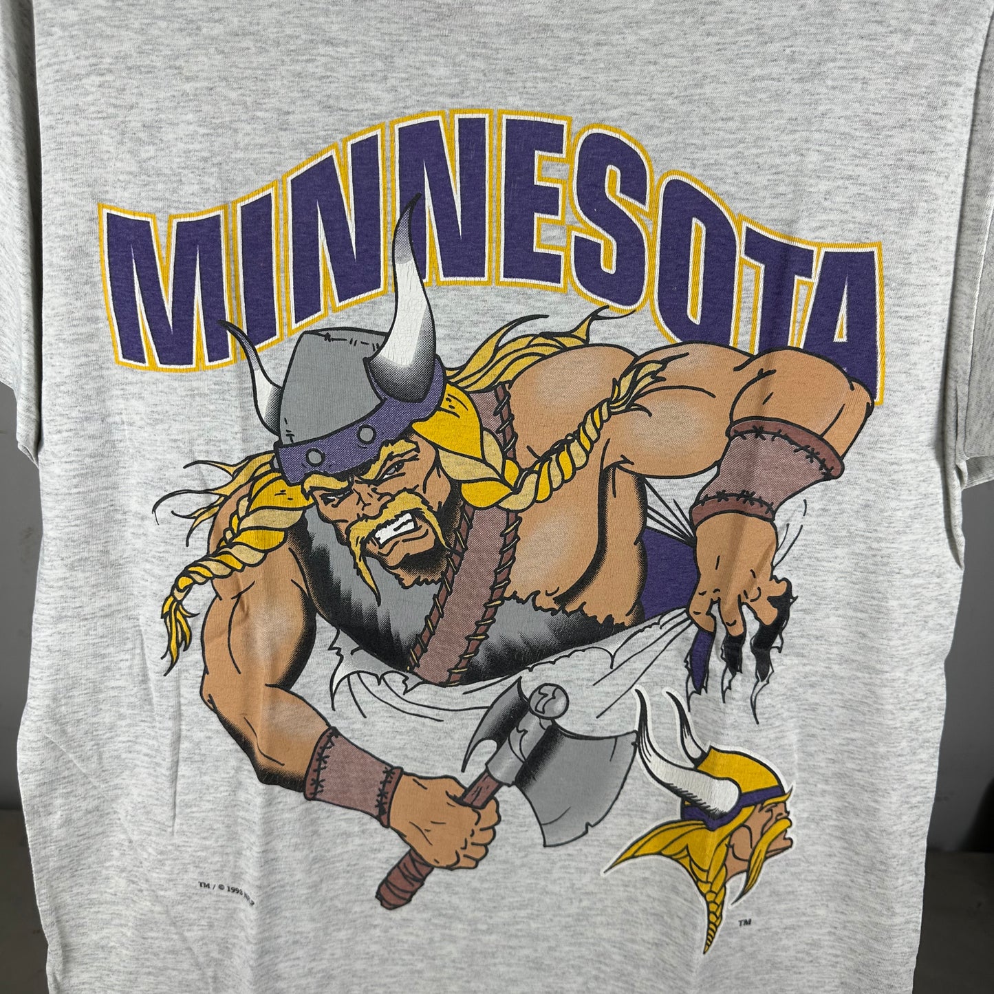 Vintage 1993 Minnesota Vikings Football NFL Breakthrough Nutmeg T-Shirt