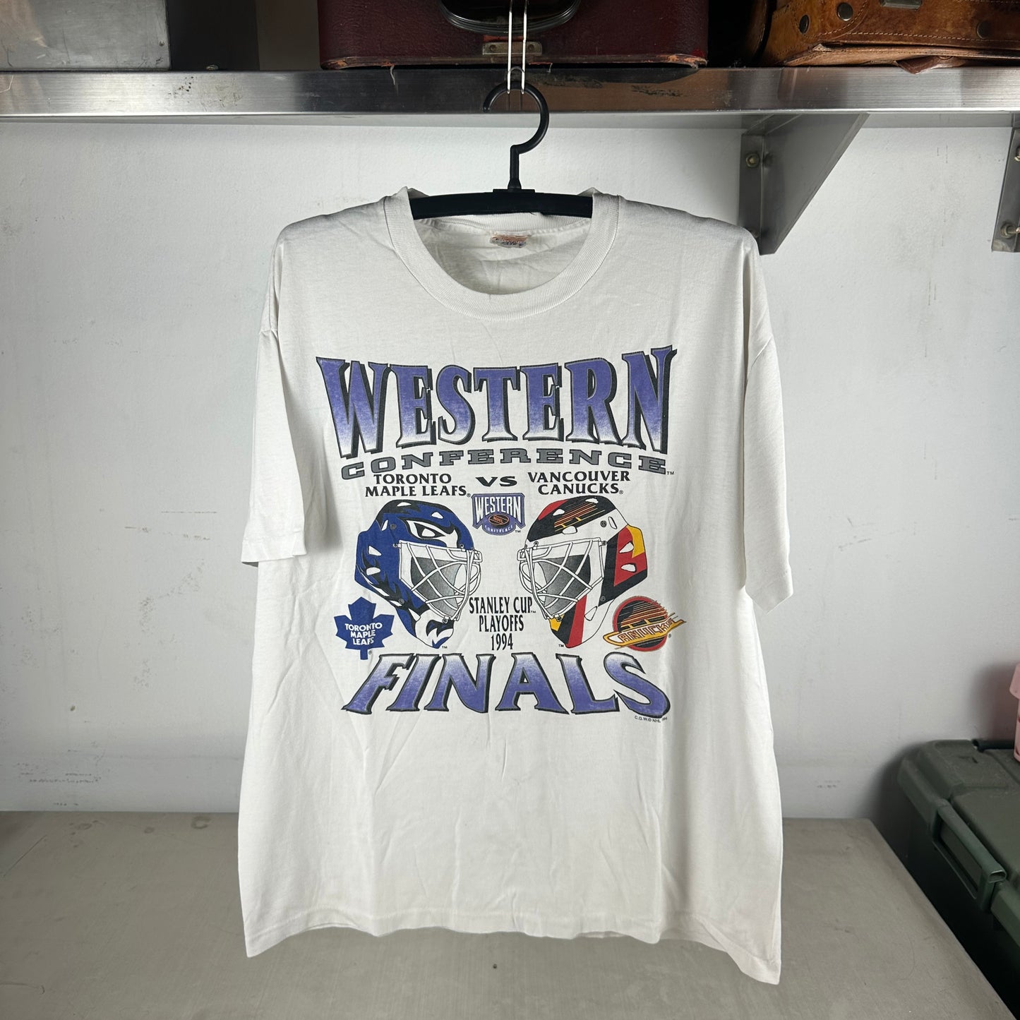 Vintage 1994 NHL Playoffs Maple Leafs VS Vancouver Canucks Graphic T-shirt