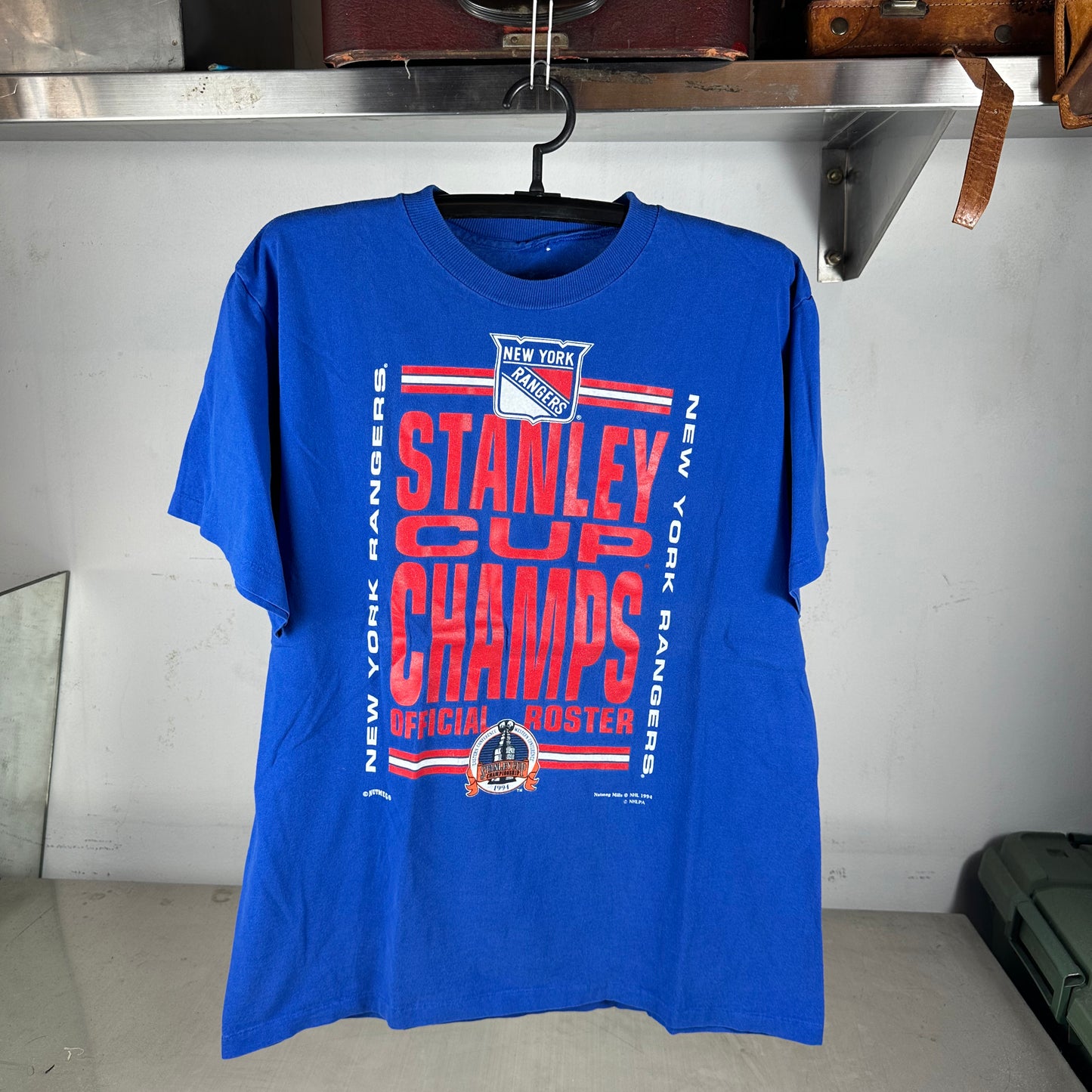 Vintage 1994 New York Rangers Roster NHL Stanley Cup Champs T-Shirt