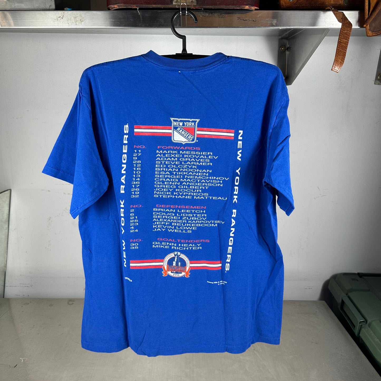 Vintage 1994 New York Rangers Roster NHL Stanley Cup Champs T-Shirt