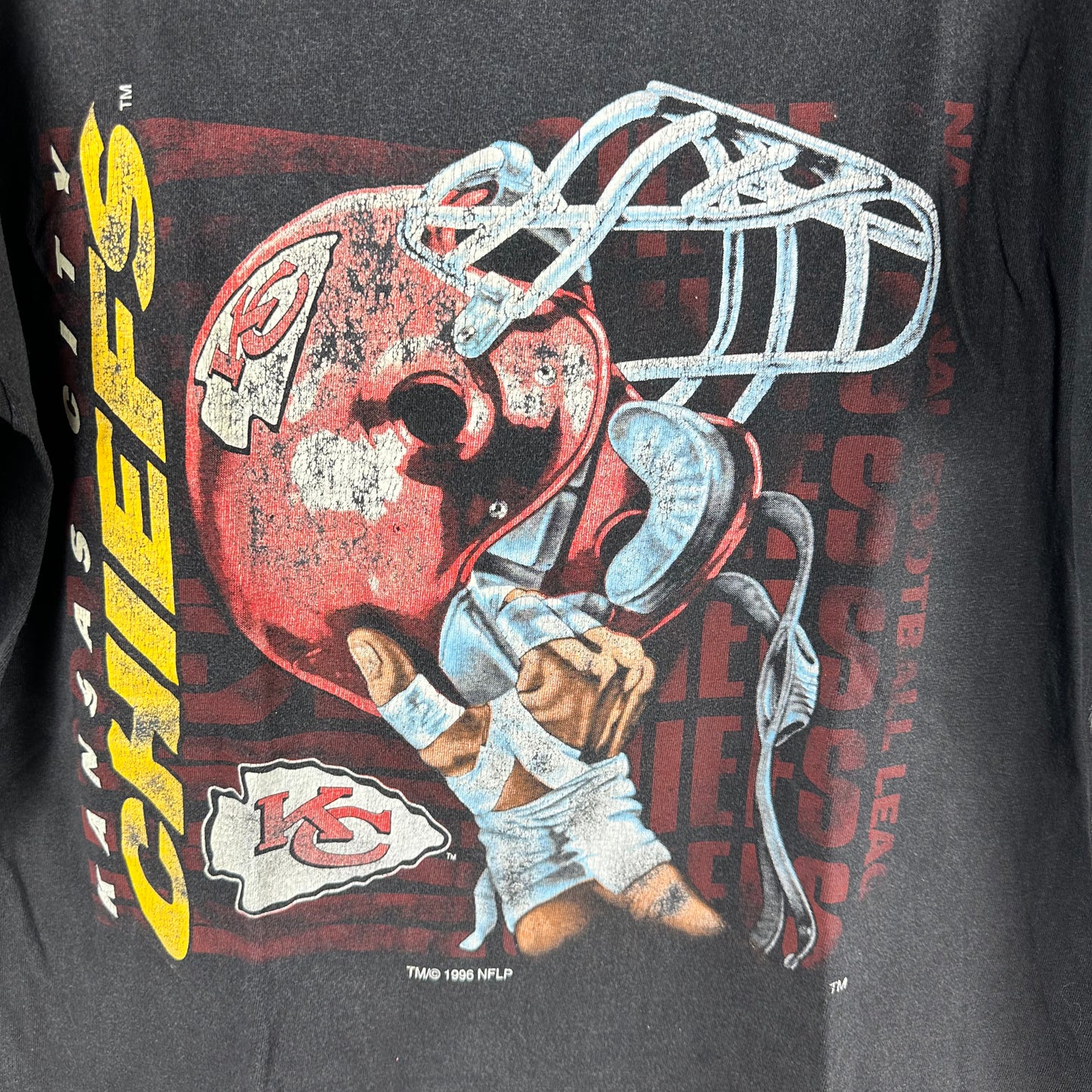 Vintage 1996 Kansas City Chiefs Football NFL Graphic T-shirt