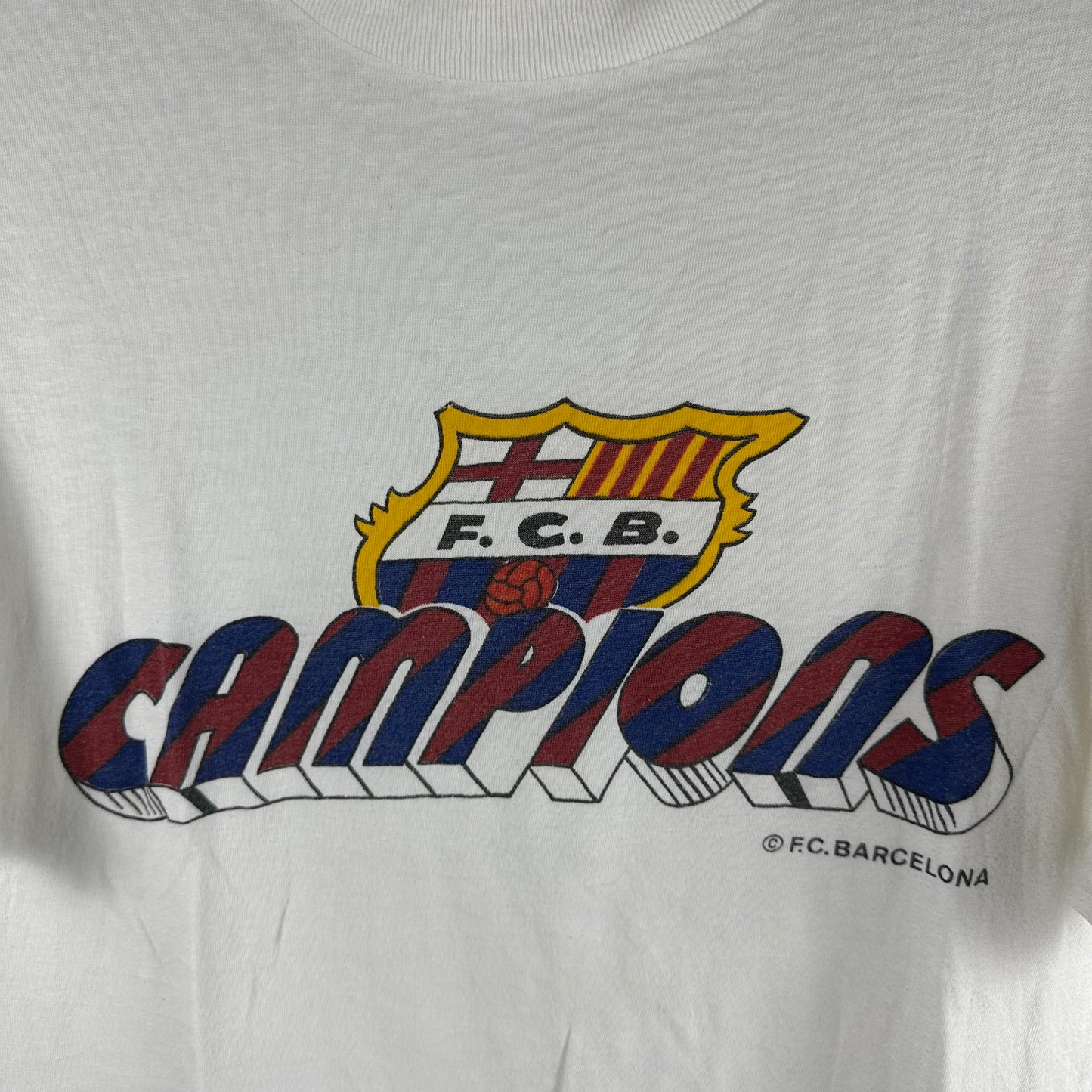 Vintage 90s FC Barcelona Campions Soccer Graphic T-shirt