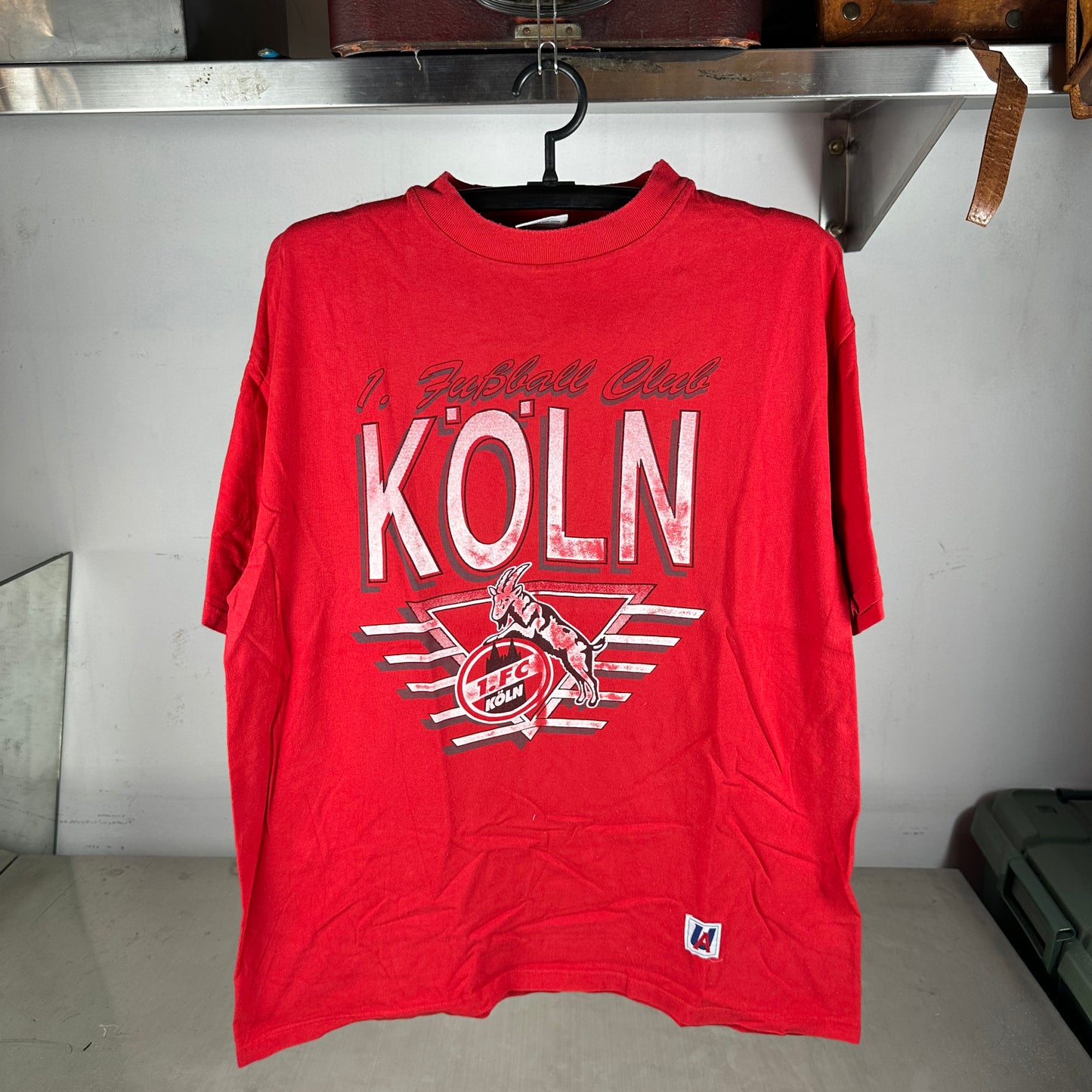 Vintage 90s 1. FC Koln German Futbol Club Soccer Bundesliga Graphic T-Shirt