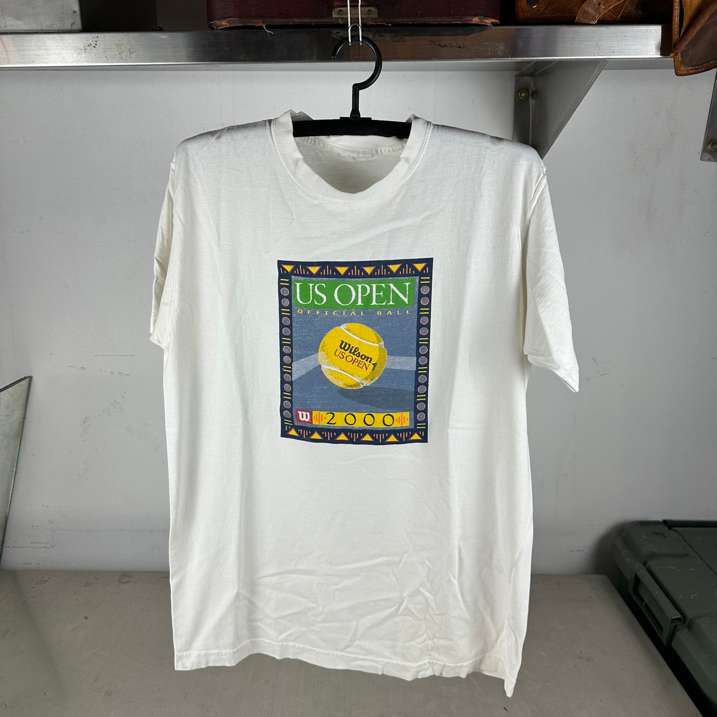 Vintage 2000 US Open Tennis Tournament Wilson Ball Promo T-Shirt