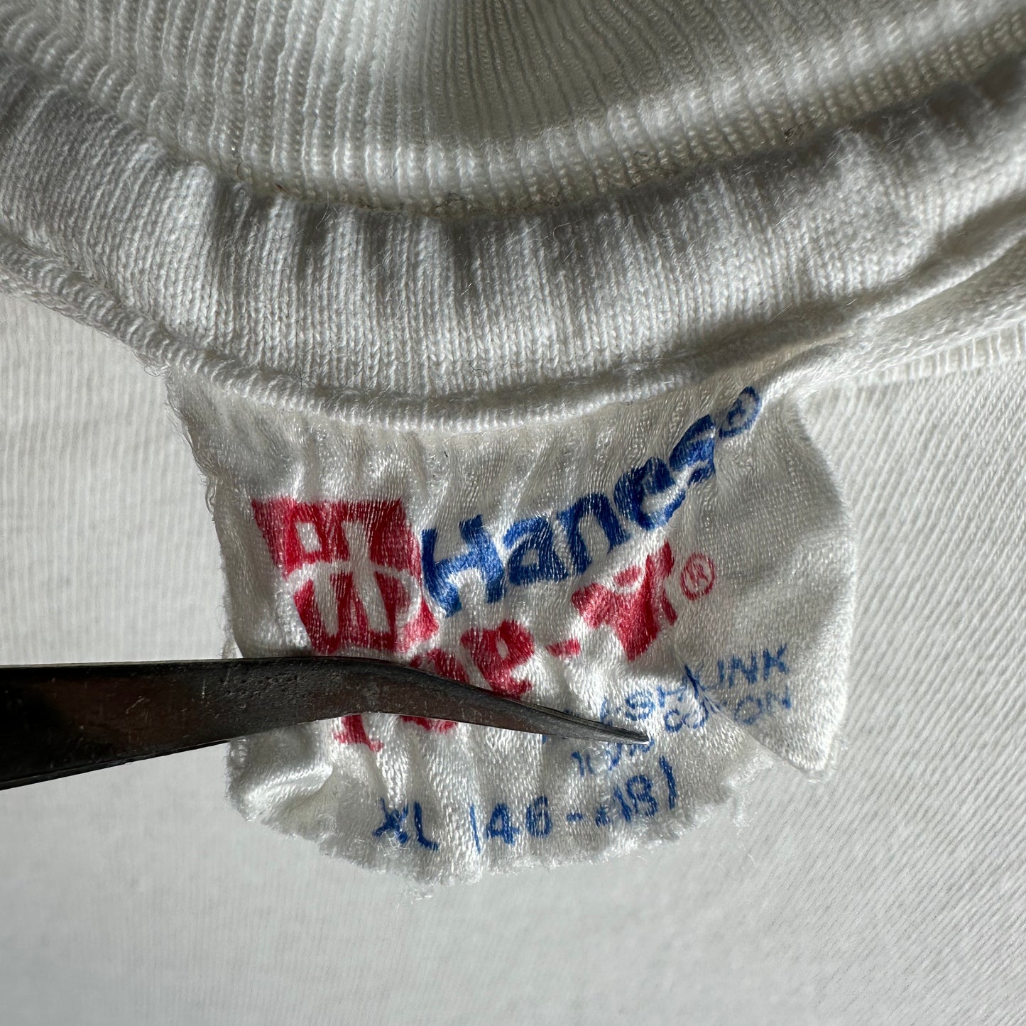 Vintage 1993 Perrier Water Tennis et Golf Promo Single Stitch Disstressed T-Shirt