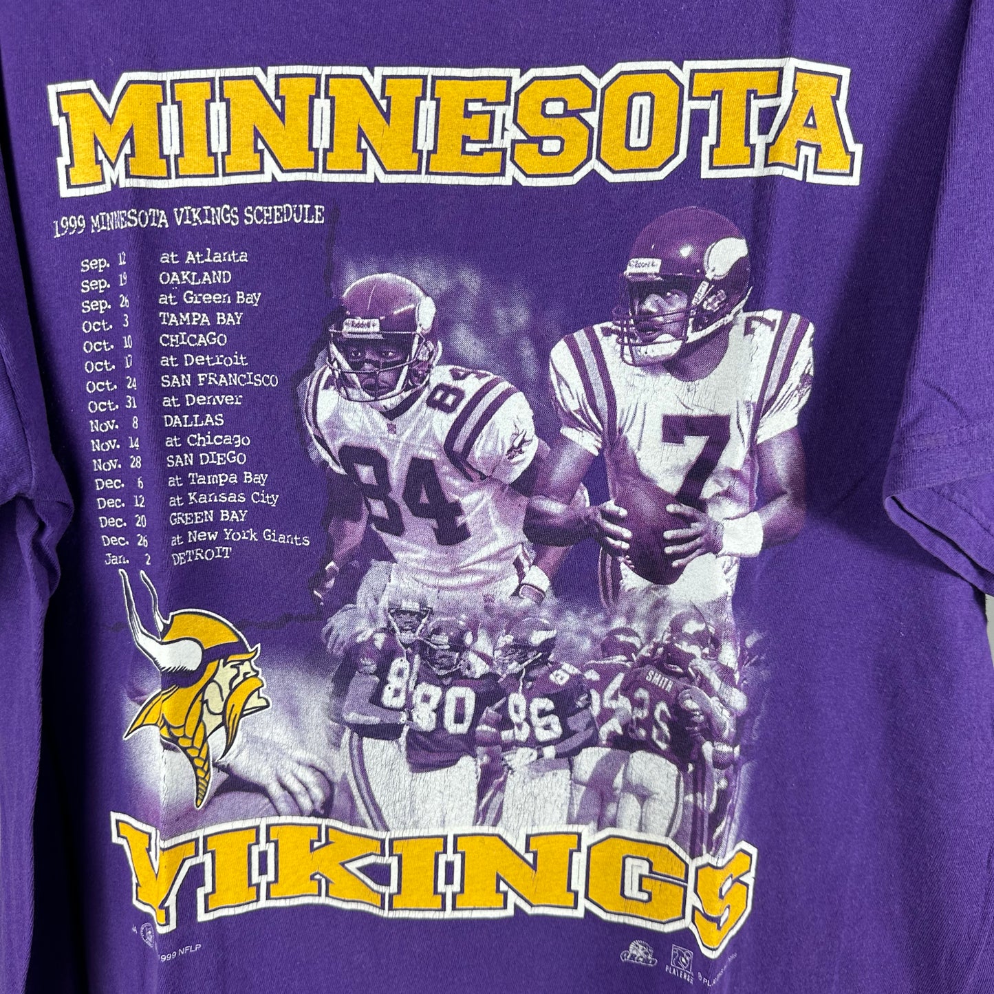 Vintage 1999 Minnesota Vikings Schedule NFL Graphic T-Shirt