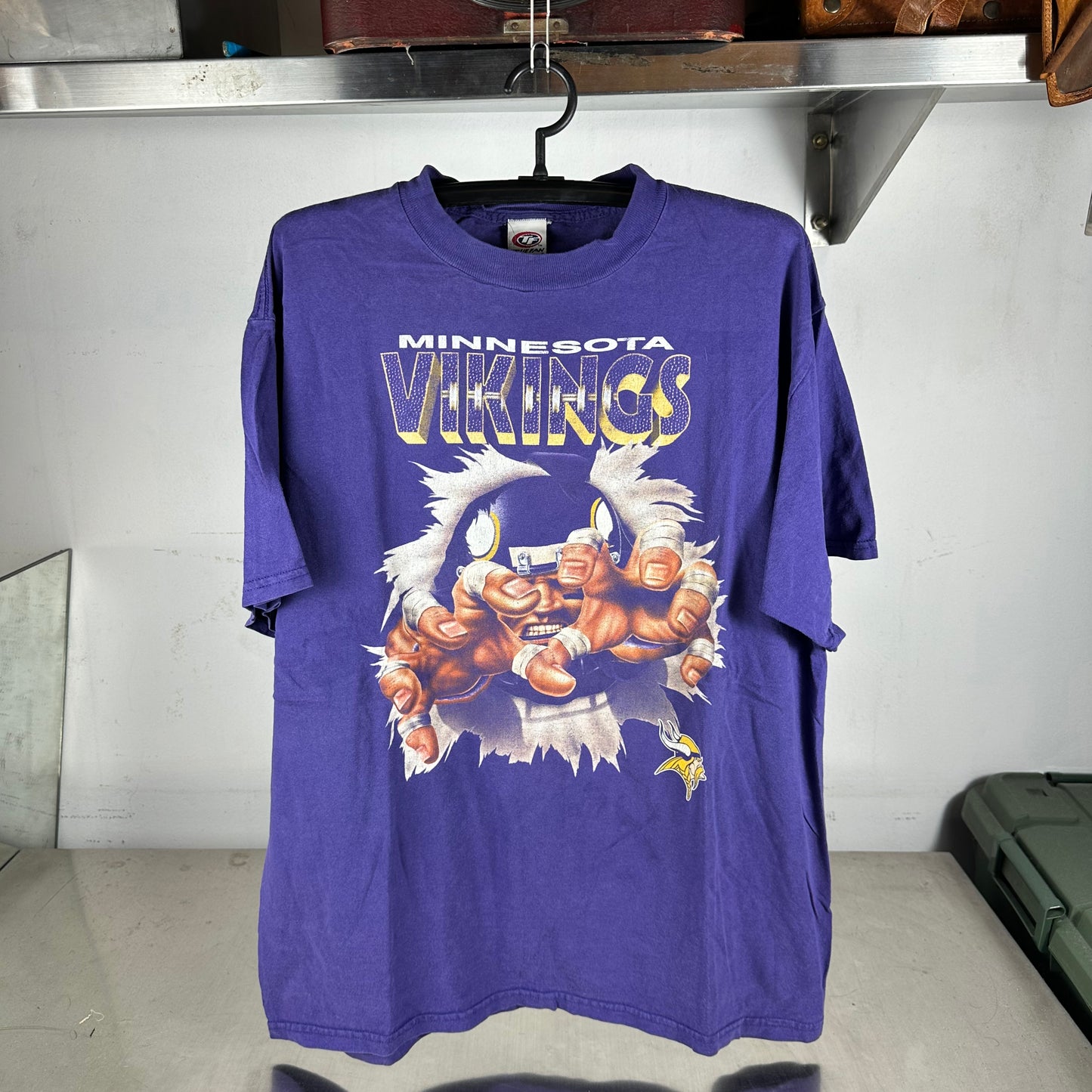 Vintage 90s Minnesota Vikings Breakthrough NFL Graphic T-Shirt