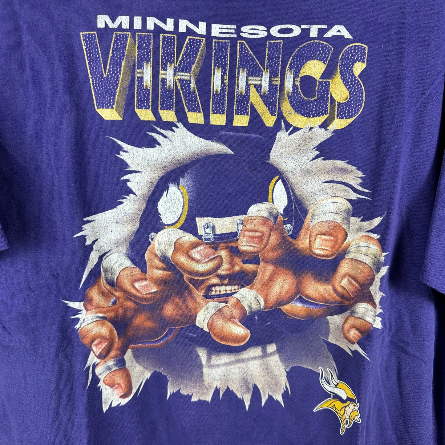 Vintage 90s Minnesota Vikings Breakthrough NFL Graphic T-Shirt