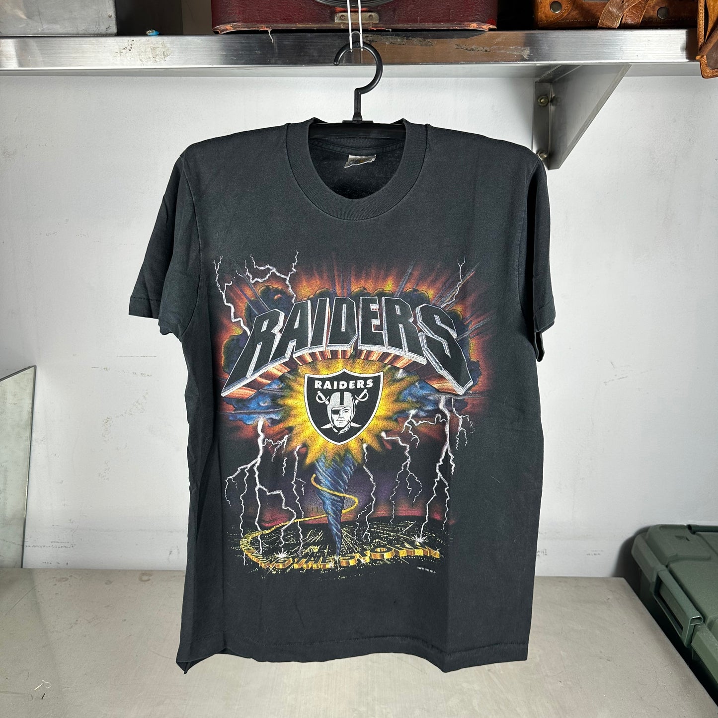 Vintage 1993 Los Angeles Raiders Storm Lightning NFL Graphic Single Stitch T-Shirt
