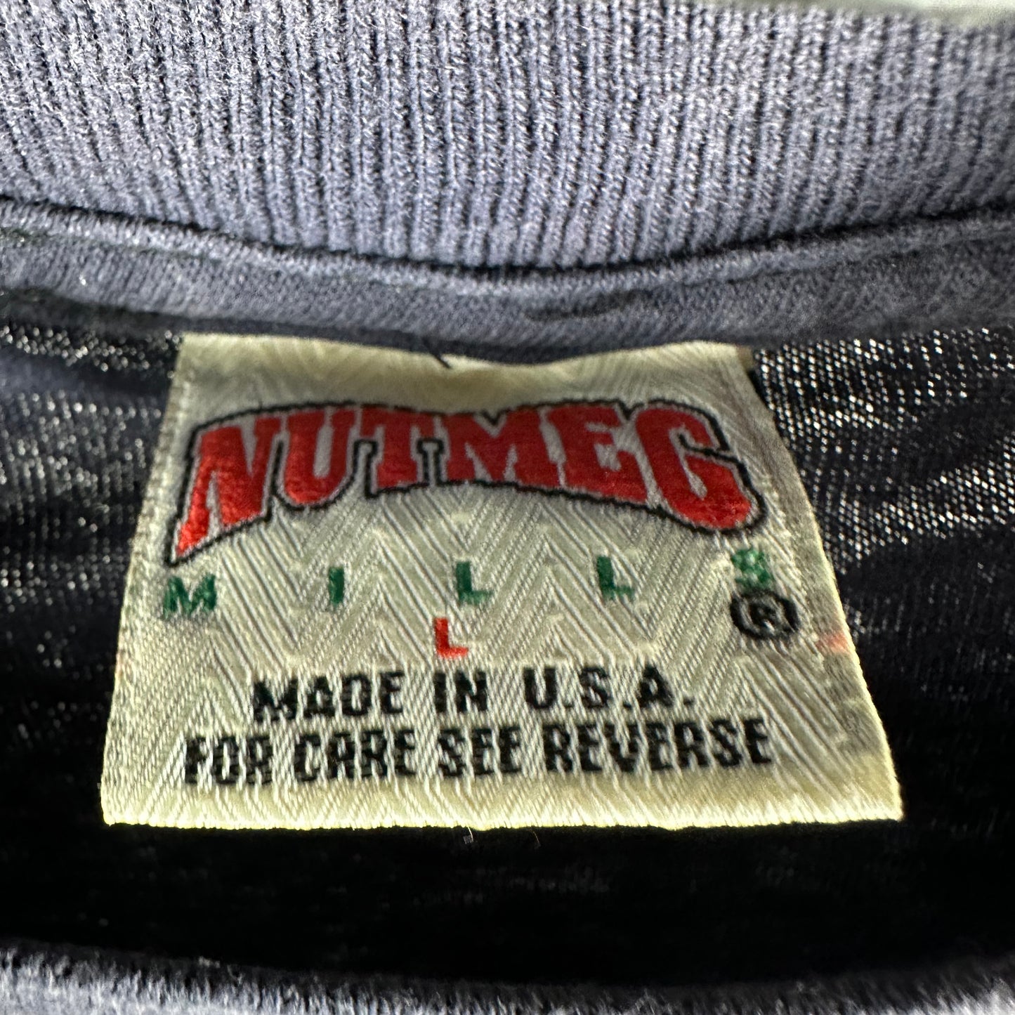 Vintage 90s Atlanta Braves Baseball MLB Nutmeg Graphic Single Stitch T-Shirt
