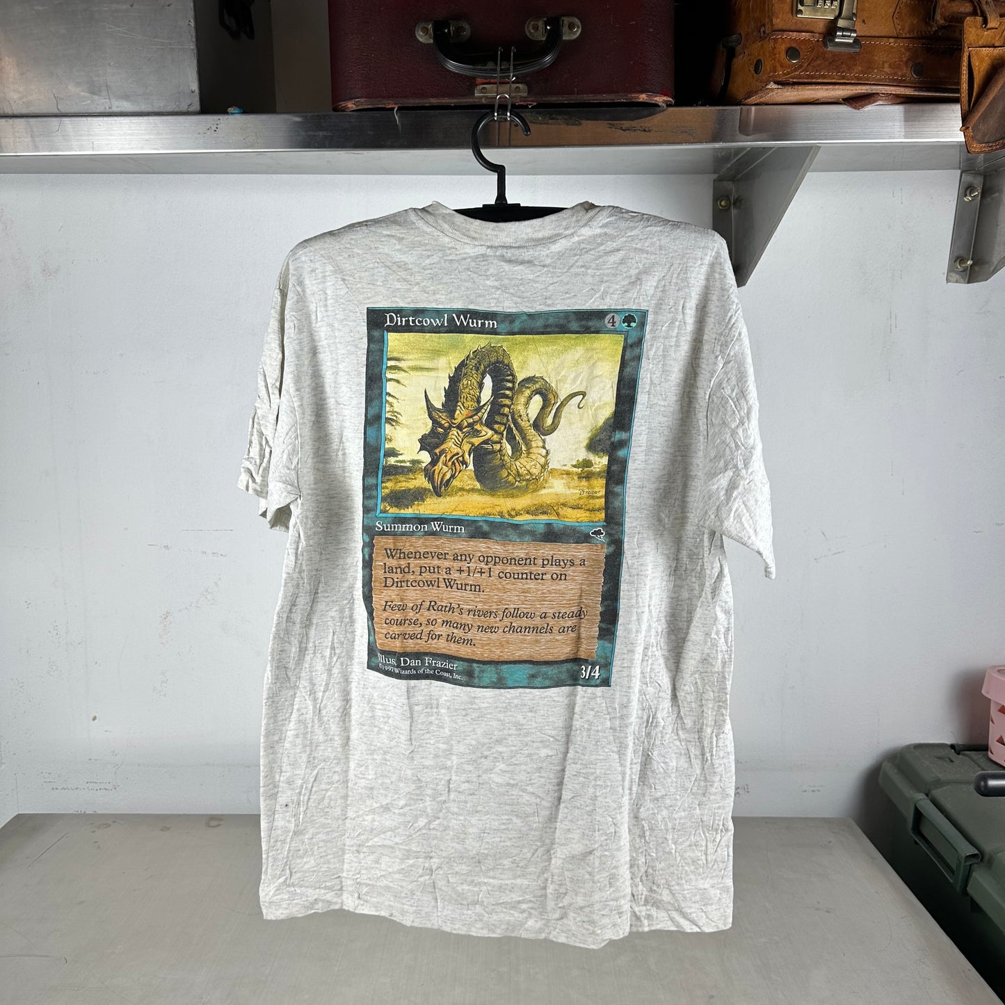 Vintage 1997 Magic The Gathering Dirtcowl Wurm Card Graphic Single Stitch T-shirt