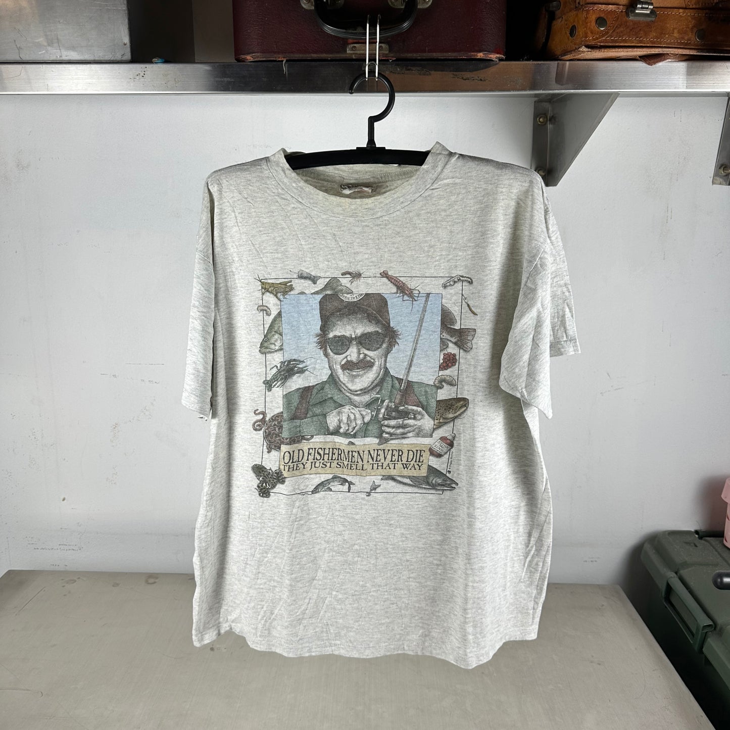 Vintage 90s Peggy Murray Old Fishermen Never Die Fishing Graphic T-shirt