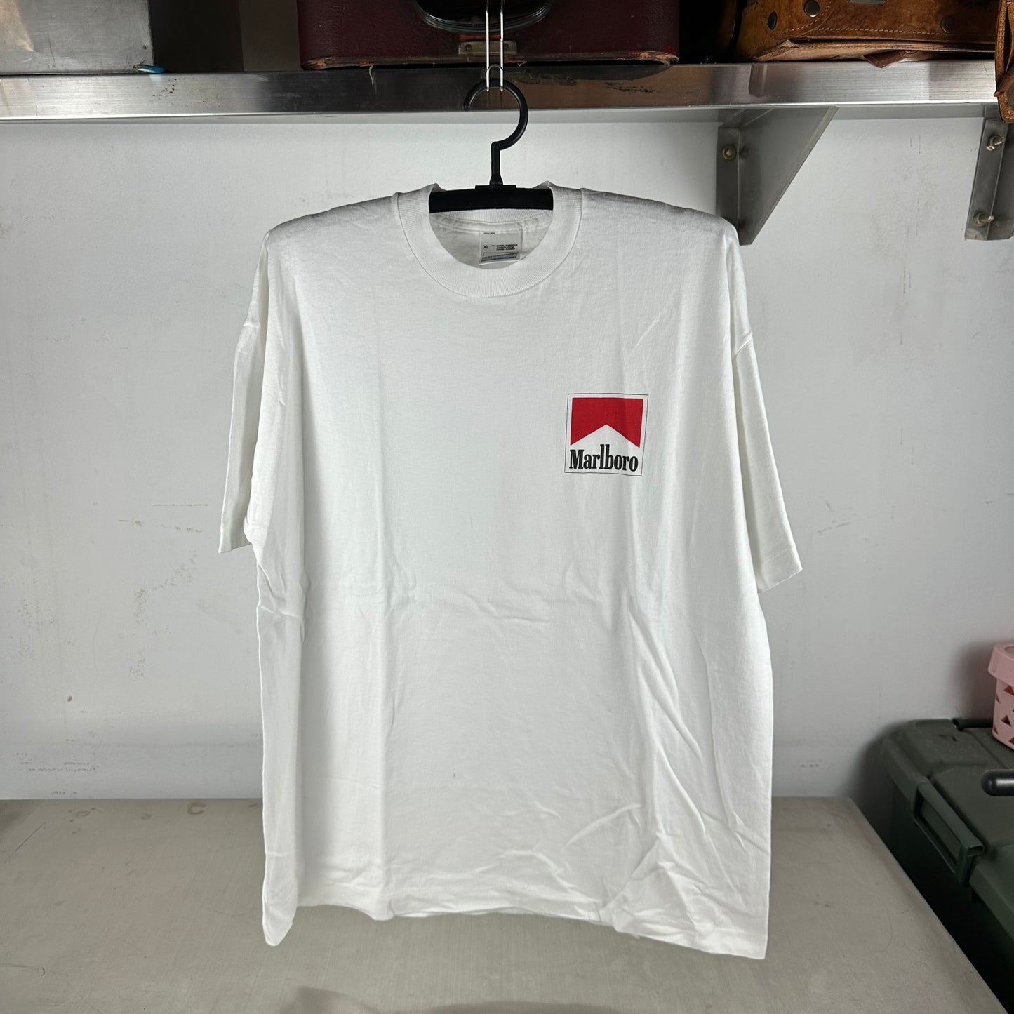 Vintage 90s Marlboro Cigarettes Logo Graphic Promo Single Stitch T-shirt