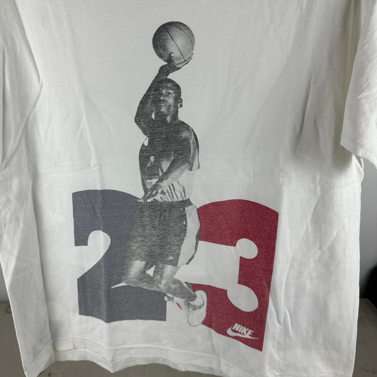 Vintage 90s Nike Basketball Michael Jordan Graphic Single Stitch T-shirt