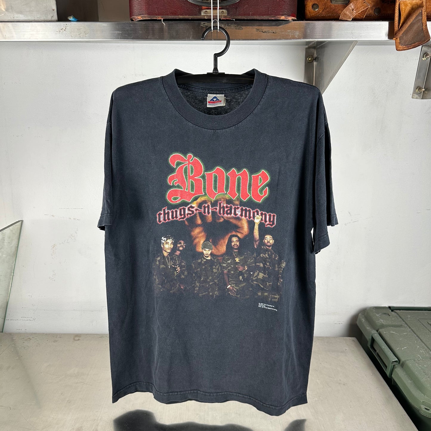 Vintage 1997 Bone Thugs N Harmony Art of War Hip Hop Group T-Shirt