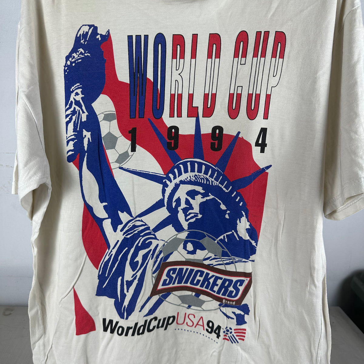 Vintage 1994 USA Soccer FIFA World Cup Snickers Promo T-shirt