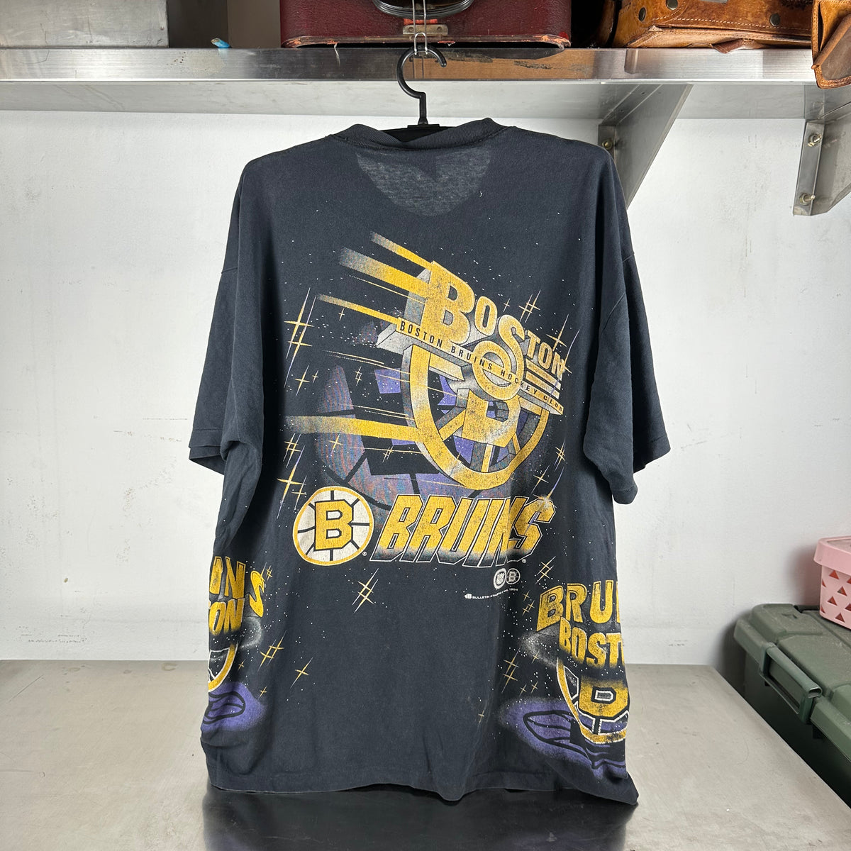 Vintage 1994 Boston Bruins Hockey NHL Bulletin Athletic AOP T-shirt