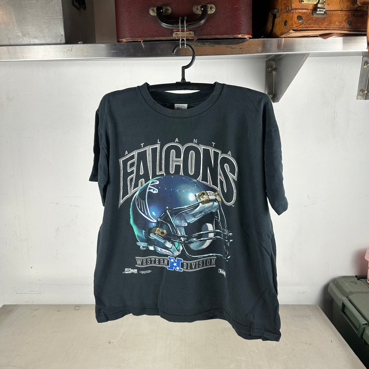Vintage 1992 Atlanta Falcons NFL Salem Sportswear Graphic Single Stitch T-Shirt