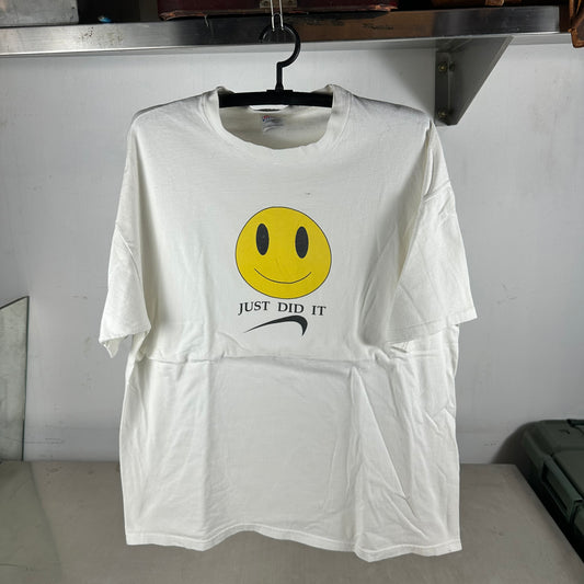 Vintage 90s Smiley Just Did It Nike Parody Humor Graphic T-Shirt