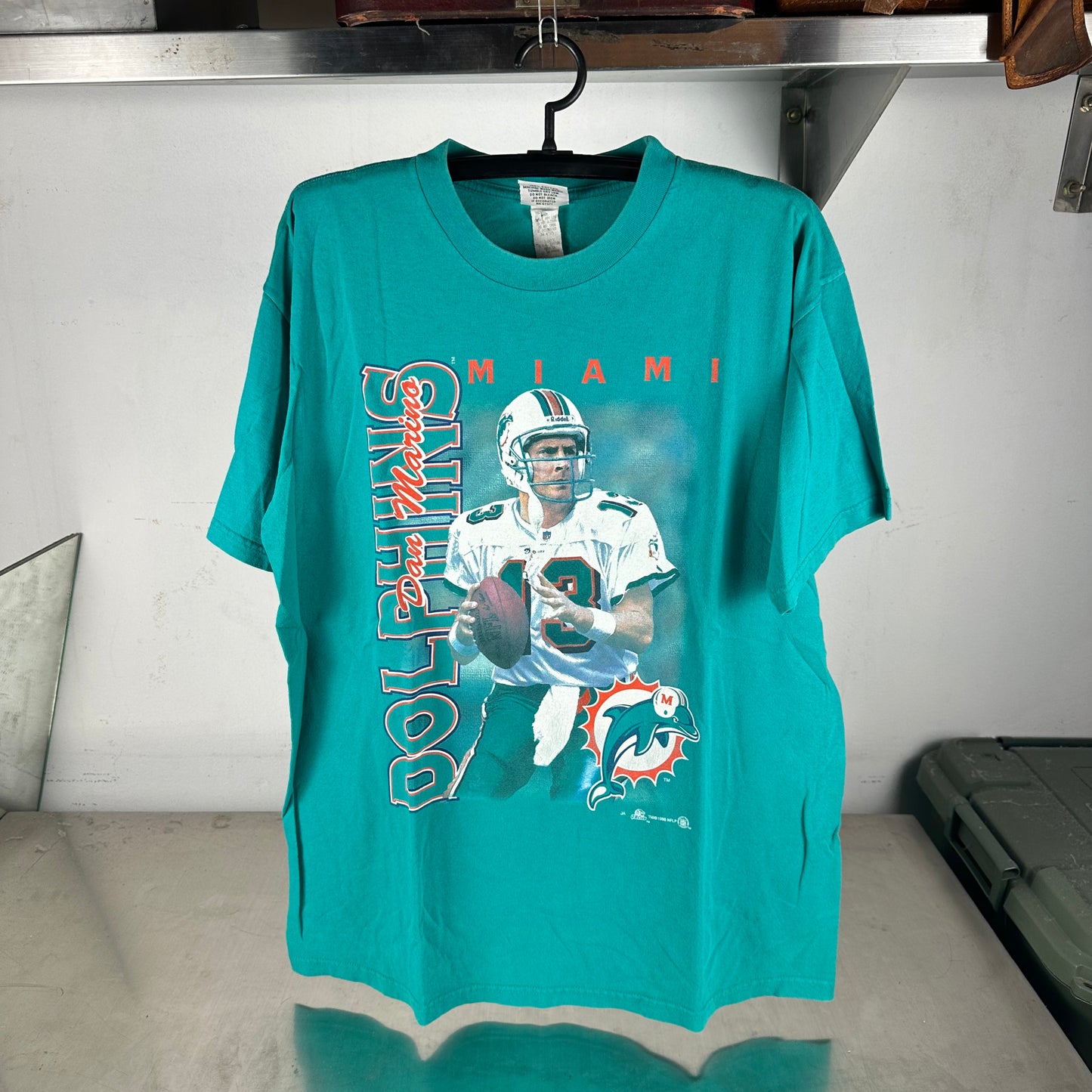 Vintage 1998 Dan Marino Miami Dolphins NFL Graphic T-Shirt