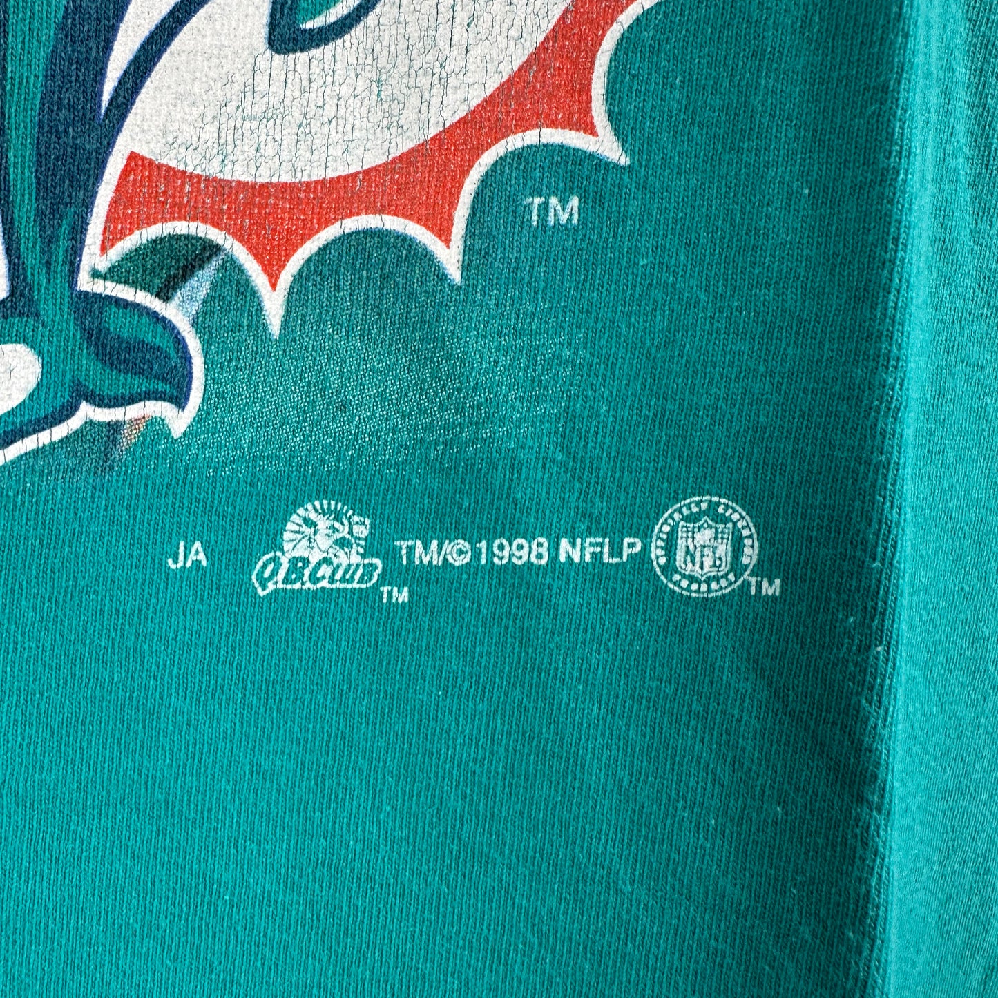 Vintage 1998 Dan Marino Miami Dolphins NFL Graphic T-Shirt
