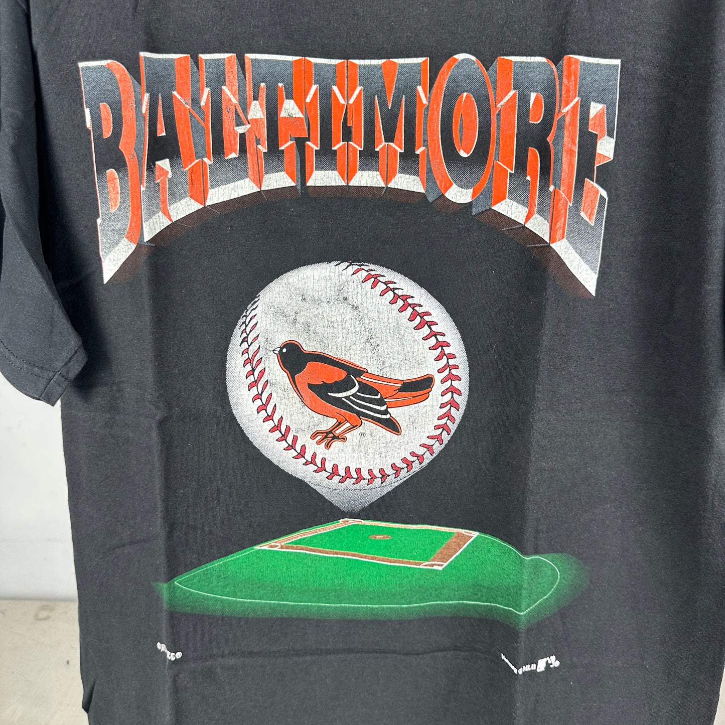 Vintage 90s Baltimore Orioles Baseball MLB Nutmeg Graphic T-Shirt