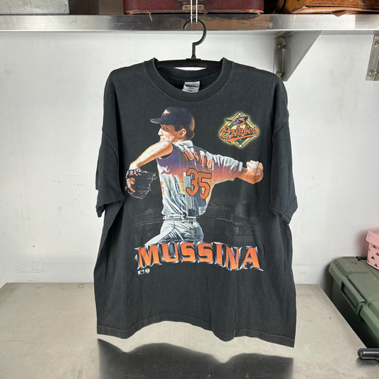 Vintage 90s Mike Mussina Baltimore Orioles MLB Graphic Single Stitch T-Shirt