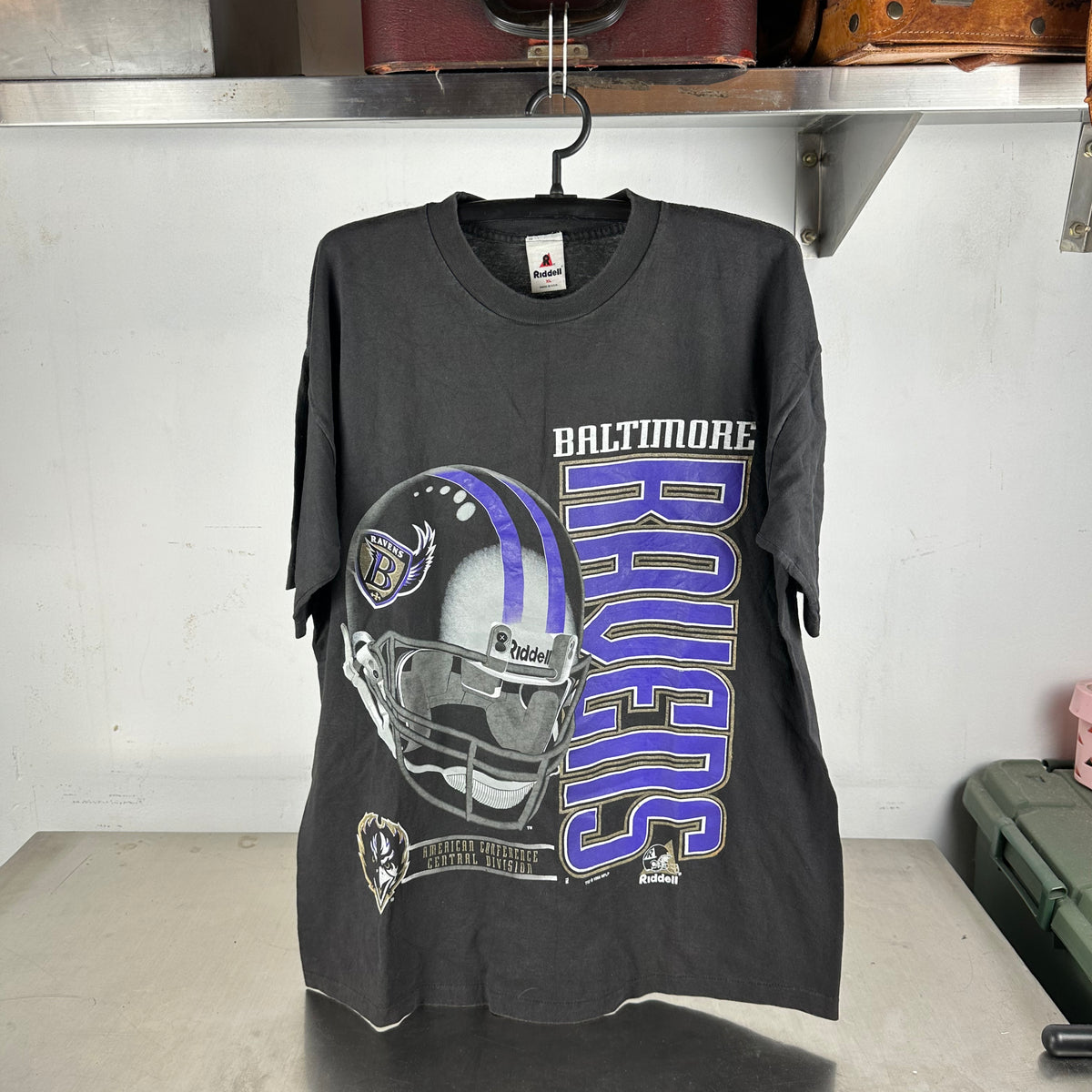 Vintage 1996 Baltimore Ravens Football NFL Graphic Single Stitch T-Shirt