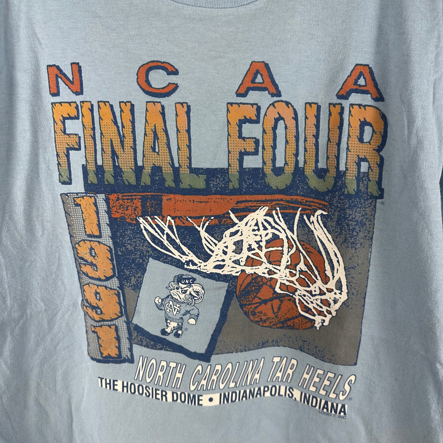 Vintage 1991 UNC Tar Heels NCAA Basketball Final Four Single Stitch T-Shirt