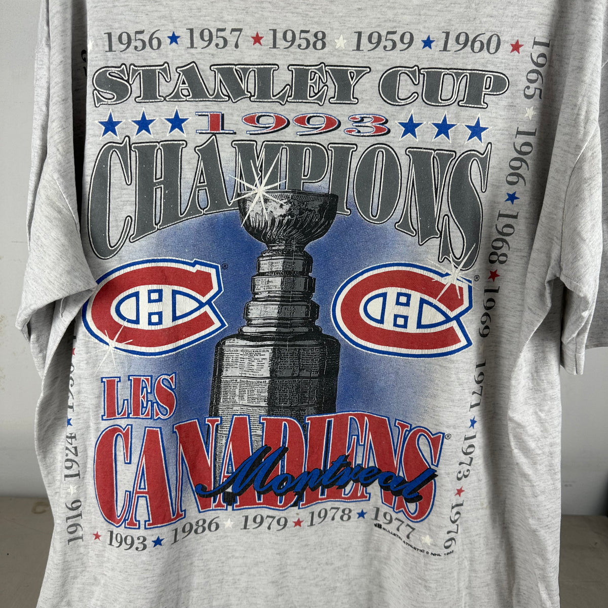 Vintage 1993 Montreal Canadiens MLB Stanley Cup Champions Graphic T-Shirt