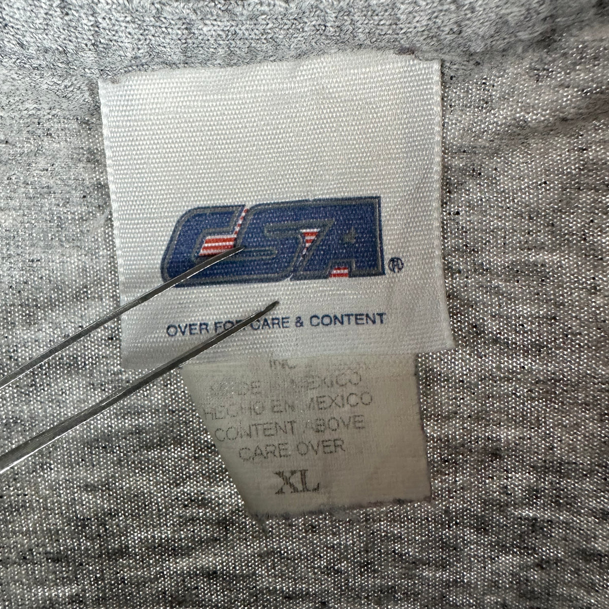Vintage 2003 Carmelo Anthony Denver Nuggets NBA Graphic T-Shirt